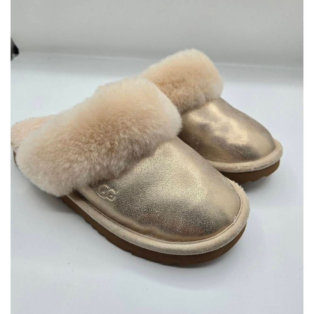 Ugg Cozy Metallic Slippers Girl's Size 2 Comfort Slip-On